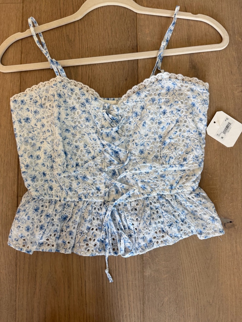 NWT altard state cropped tank size small